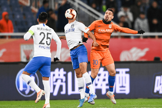 包含纽约尼克斯赛前豪取连胜，志在中超名次提升，态度坚定，数据趋势出现新变化的词条