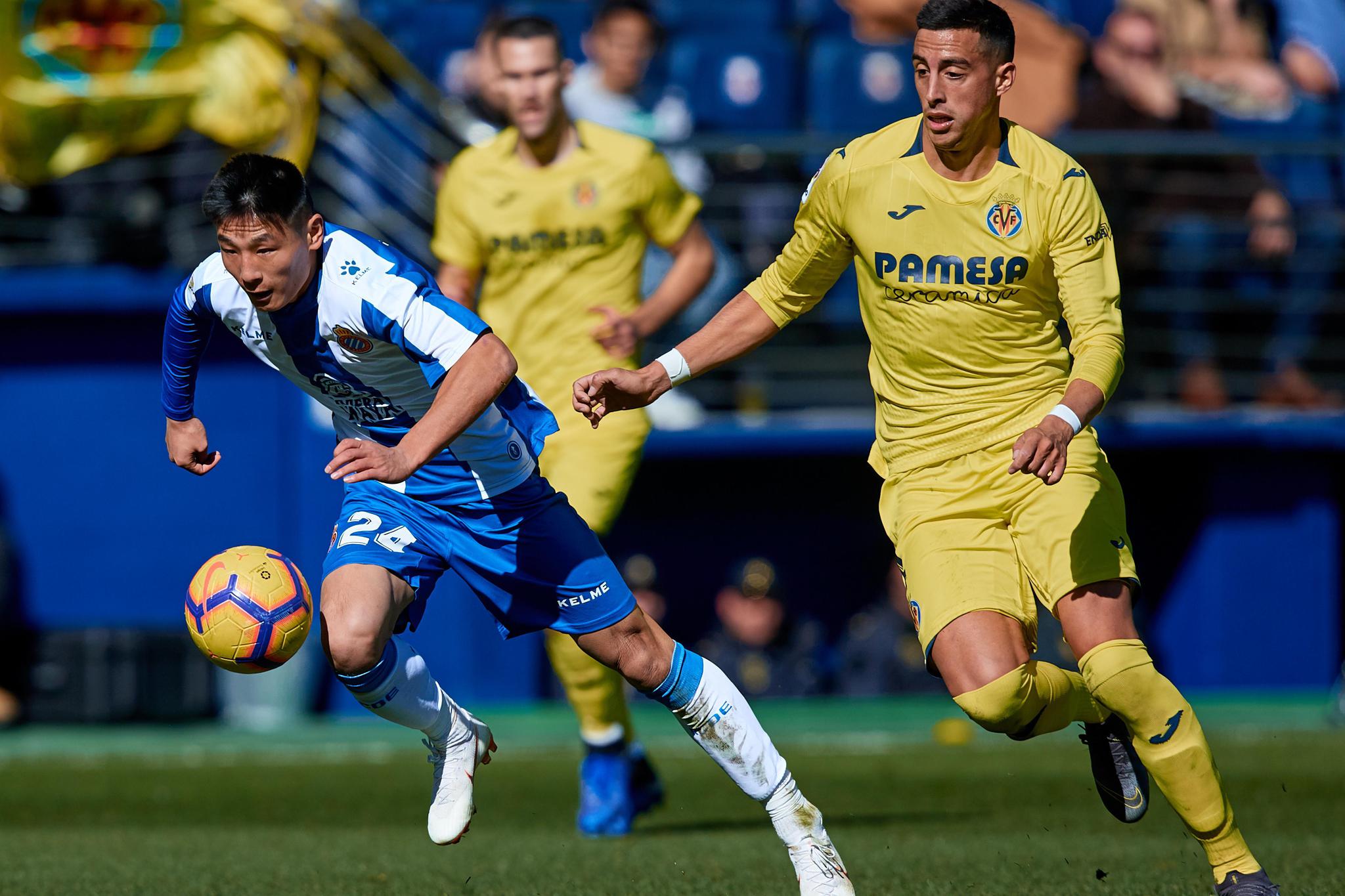 包含西甲关键时刻走向成谜，广州队门线救险，震撼外界，年轻球员得到机会的词条